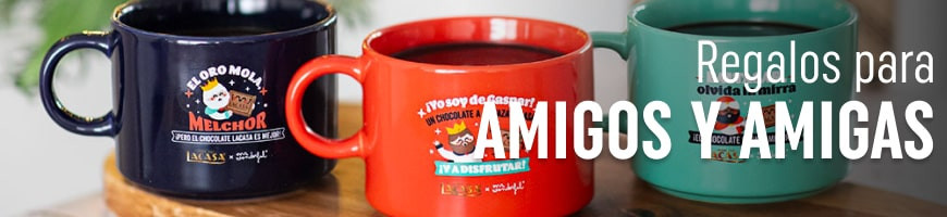 Regalos originales de Navidad para amigos con Lacasa, Lacasitos y Conguitos